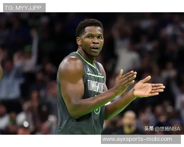 爱德华兹达成一万分里程碑加入森林狼传奇行列与加内特唐斯并肩前行 爱德华兹达成一万分里程碑加入森林狼传奇行列与加内特唐斯并肩前行